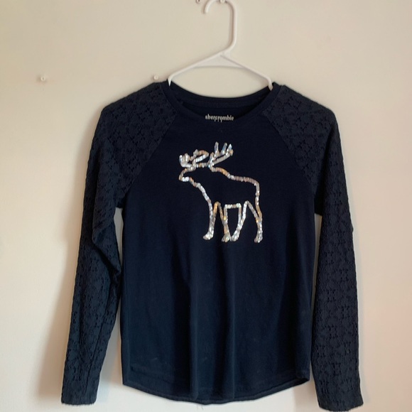 Abercrombie long sleeve - Picture 1 of 3